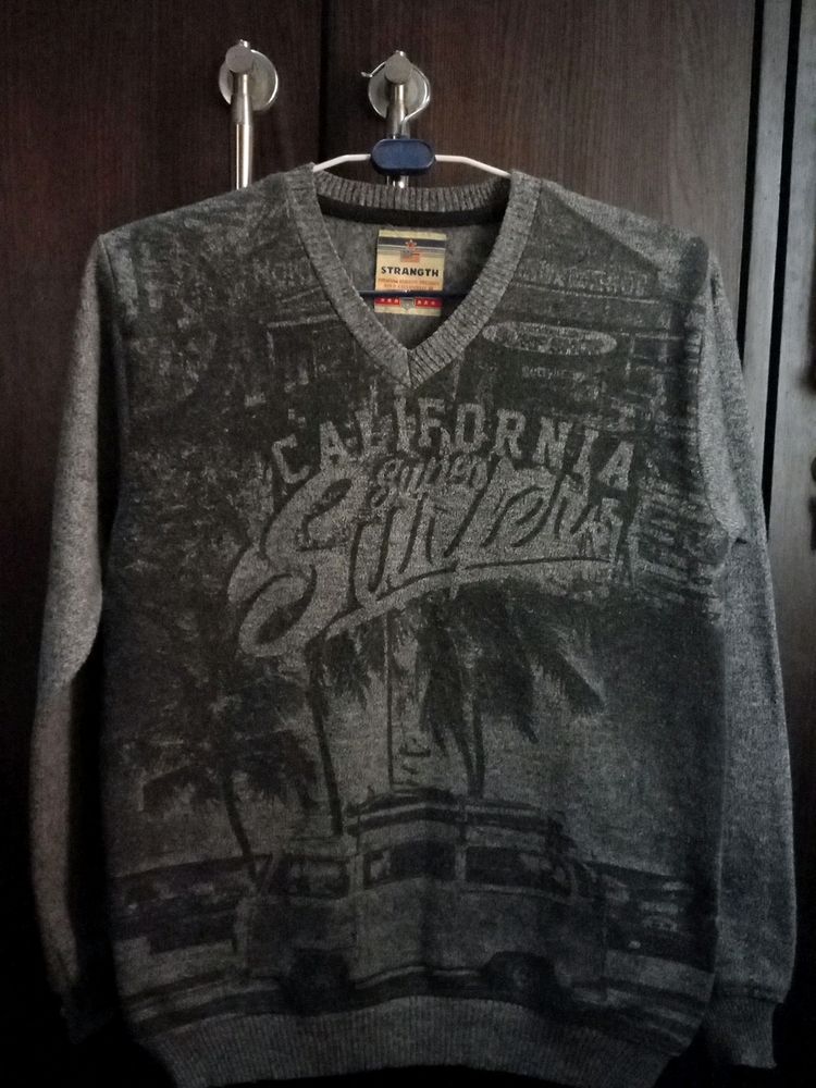 California Vibes V-Neck Sweater