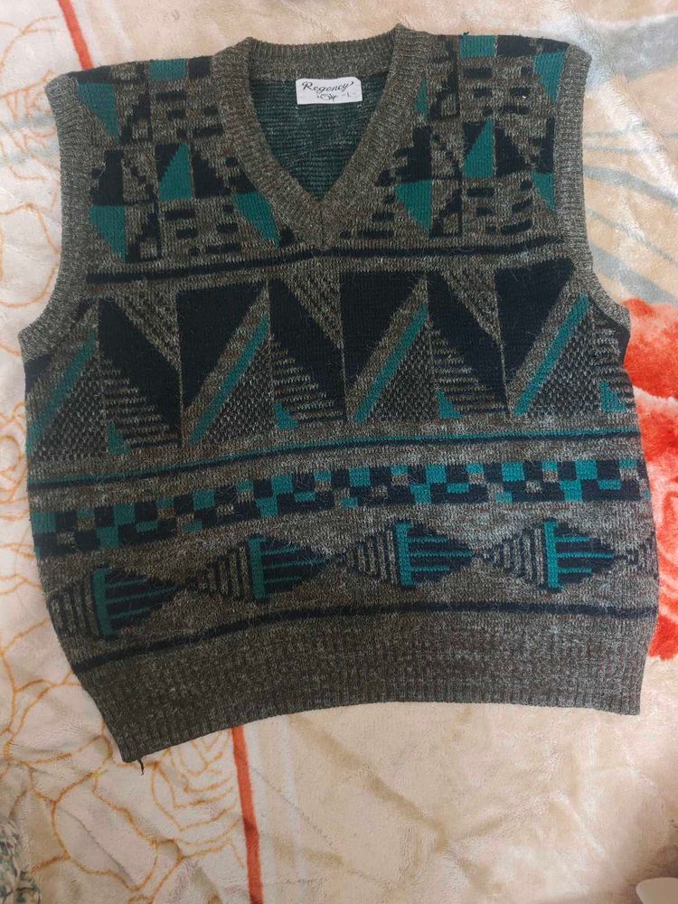 Vintage Geometric Knit Vest