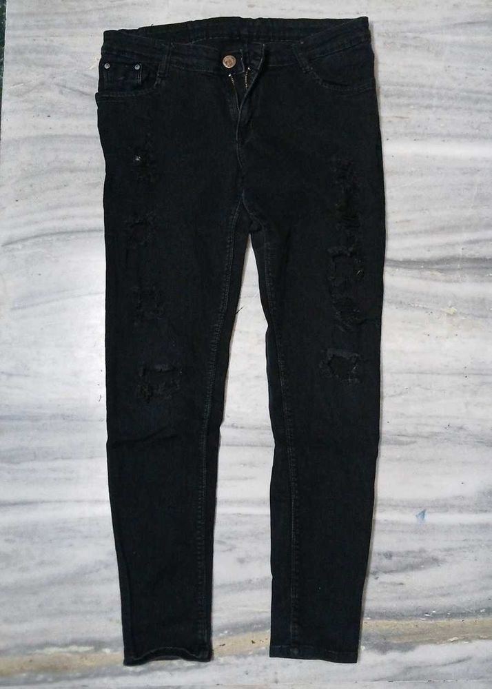 Distressed Black Skinny Jeans