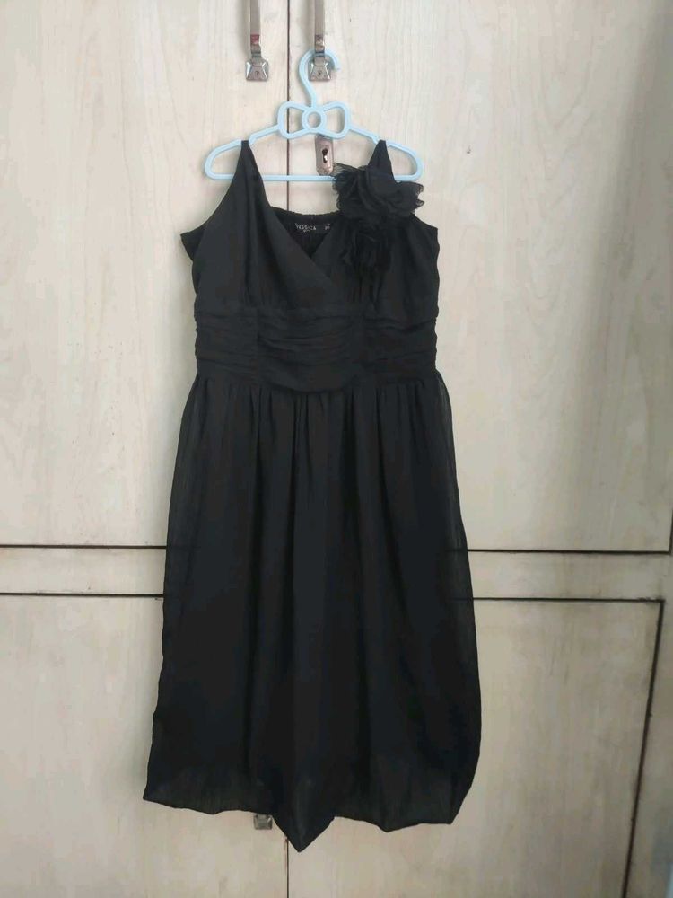Elegant Black Cocktail Dress