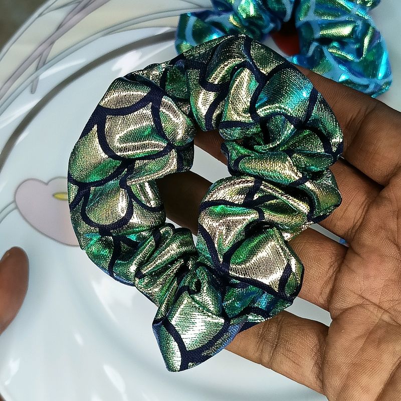 Mermaid Scrunchies 6 Pc