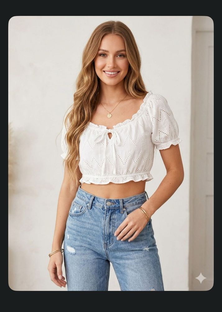Chic Eyelet Crop Top