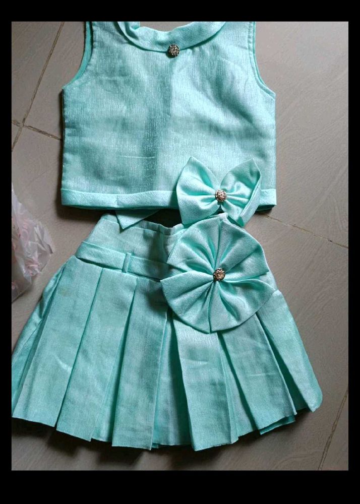 Cute Aqua Skirt &amp; Top Set completely new