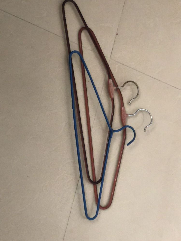 Set of 3 Durable Hangers