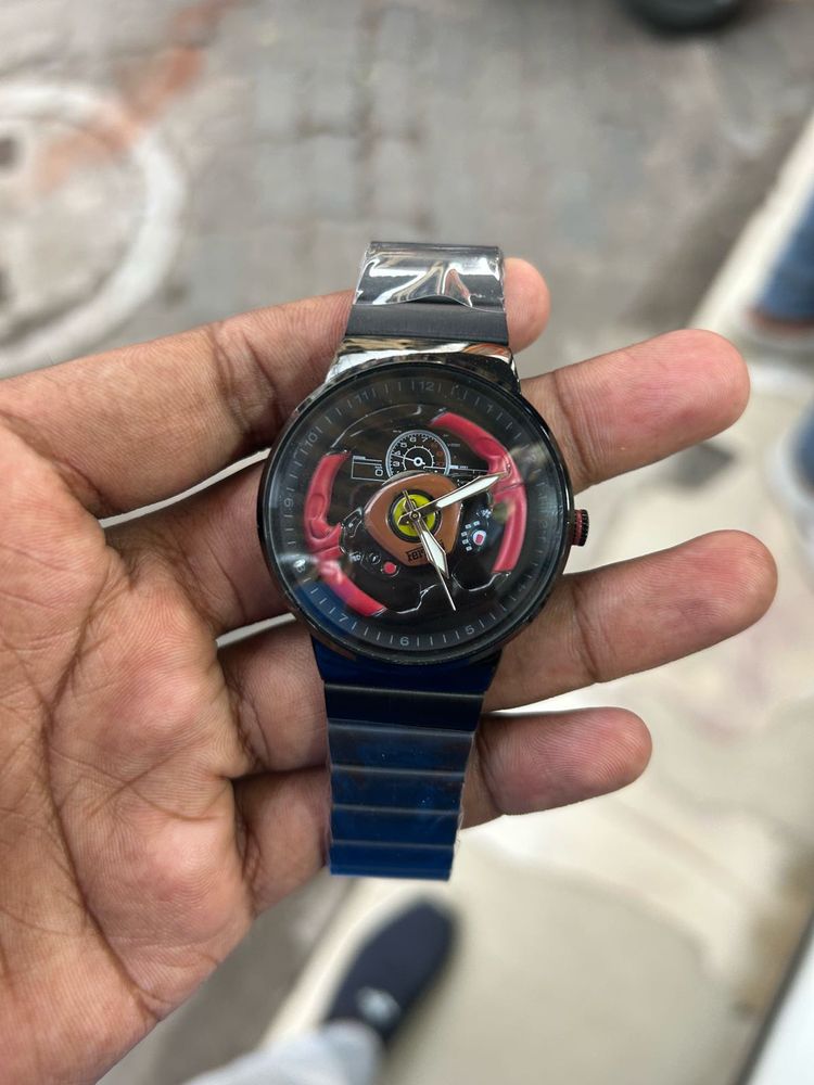 Stylish Men's Analog Watch