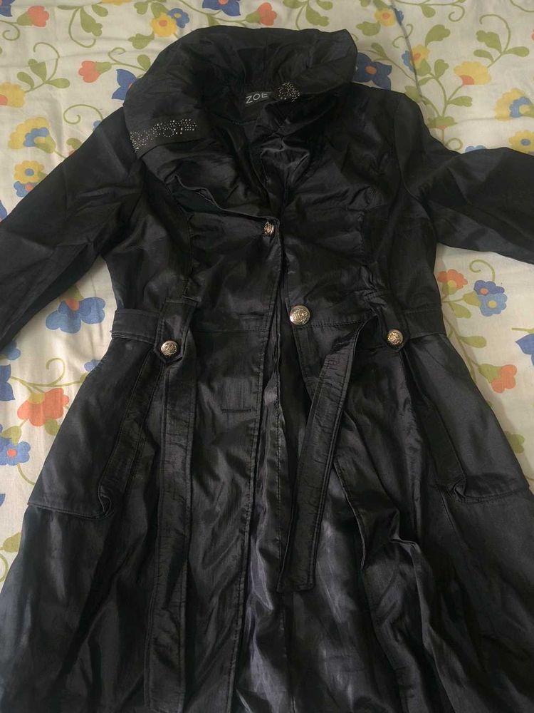 Elegant Black Coat with Embellished Collar