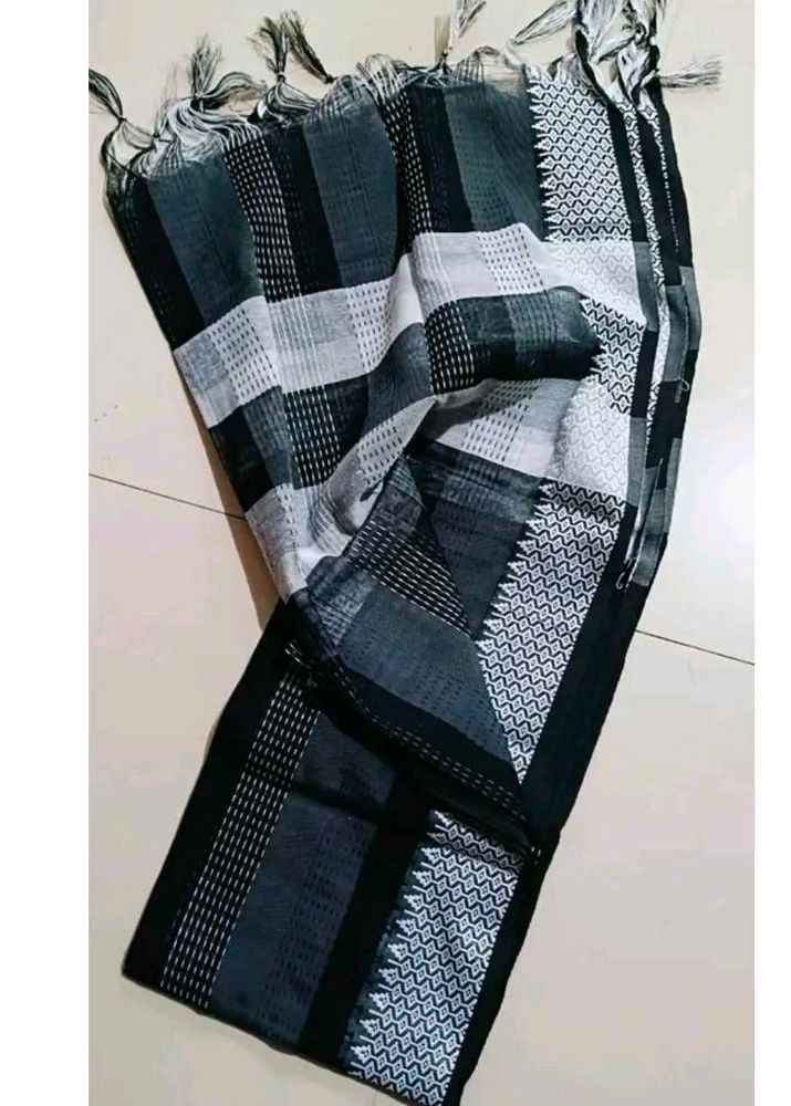 Black &amp; White Patterned Scarf