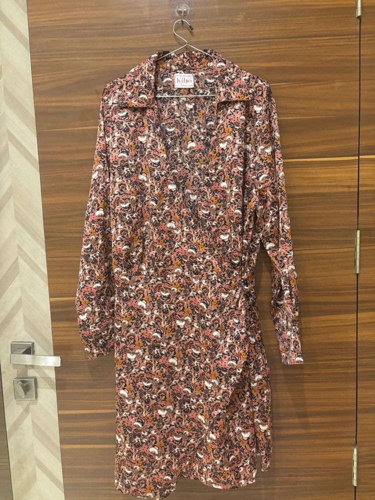 Chic Floral Print Wrap Dress