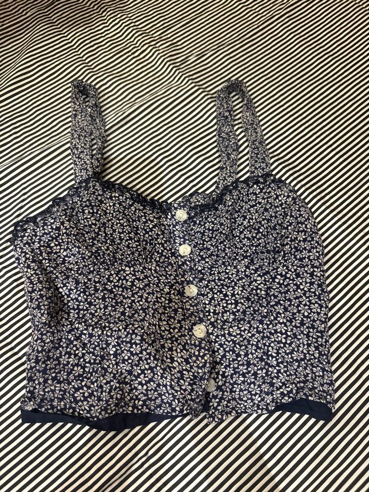 Floral Print Smocked Crop Top