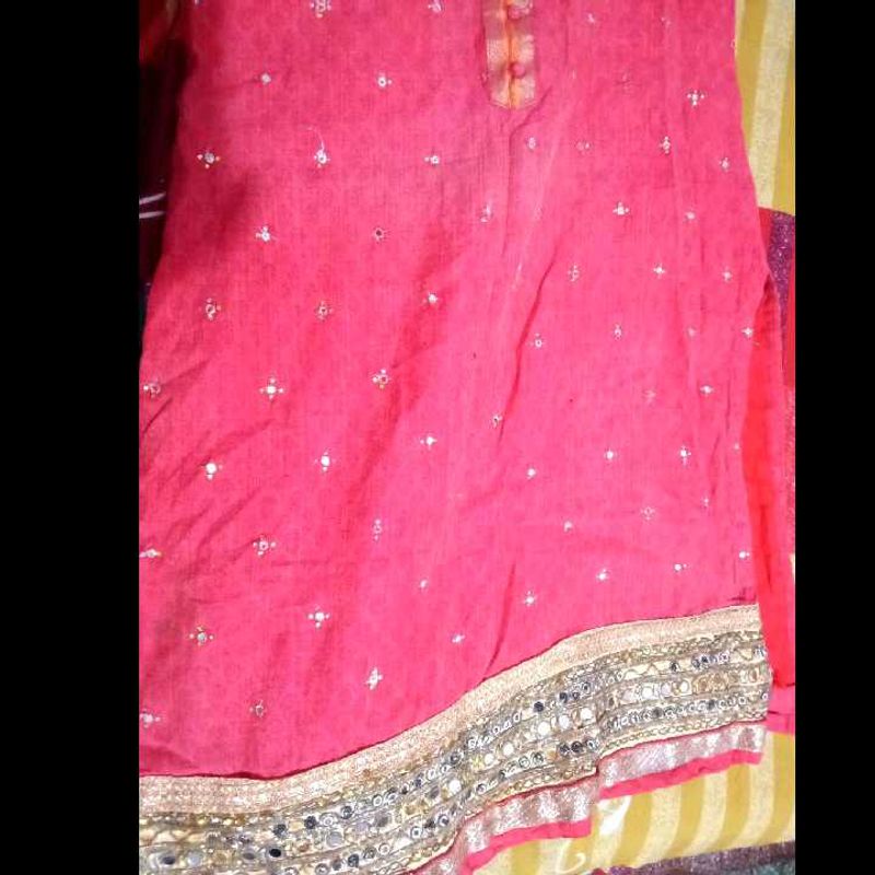 Pink Embellished Kurta