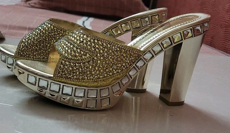 Golden Platform Heels- Price Drop