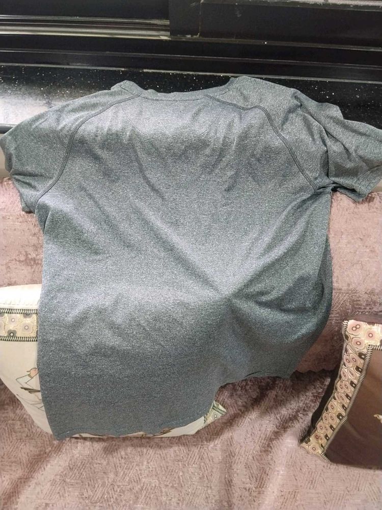 Men's Grey Heathered T-Shirt