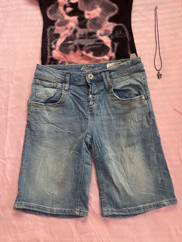 Stylish Women's Denim Shorts