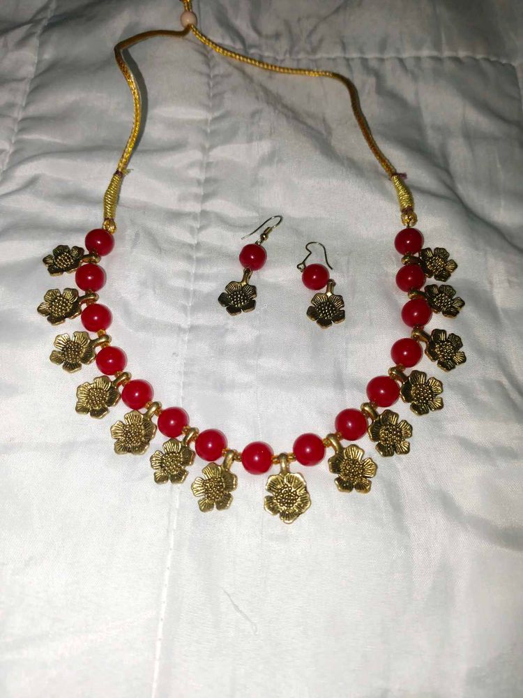 Red Beaded Necklace &amp; Earring Set