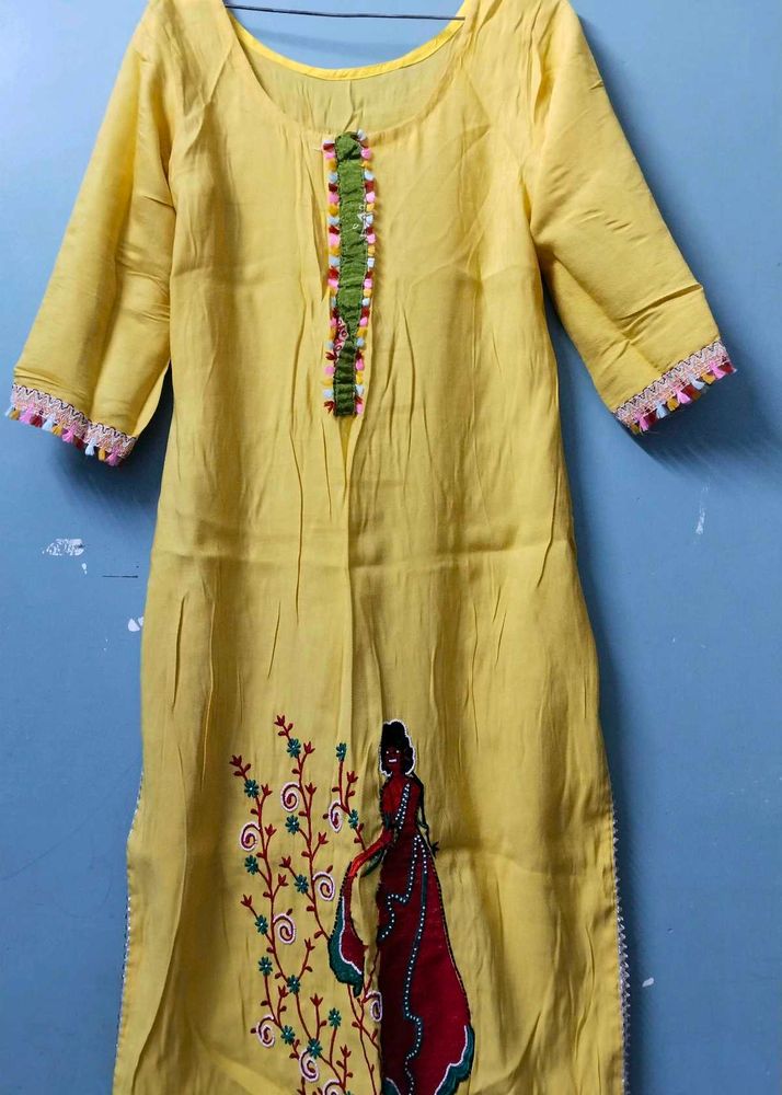Yellow Embroidered Kurta 💛
