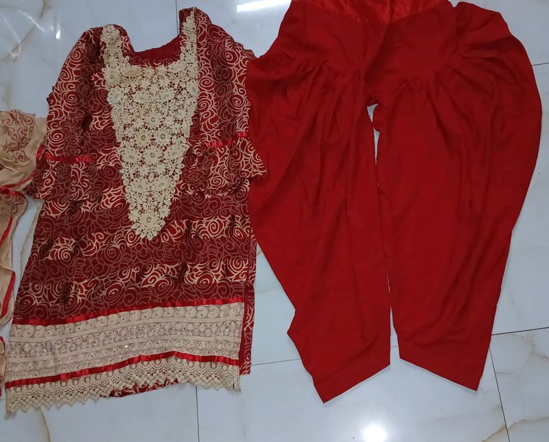 Red Printed Salwar Kameez