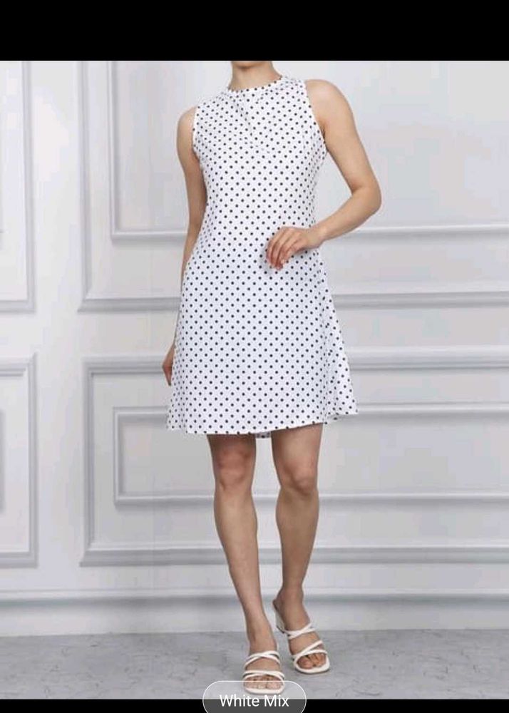 Chic Polka Dot Sleeveless Mini Dress