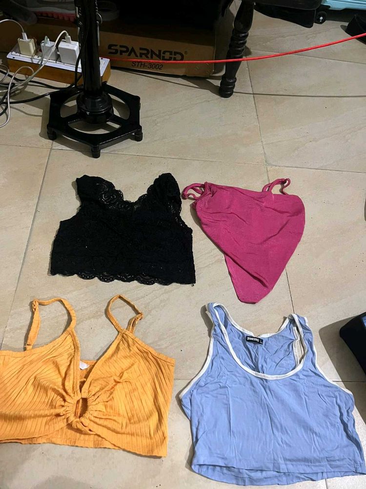 Bundle of 4 Trendy Crop Tops