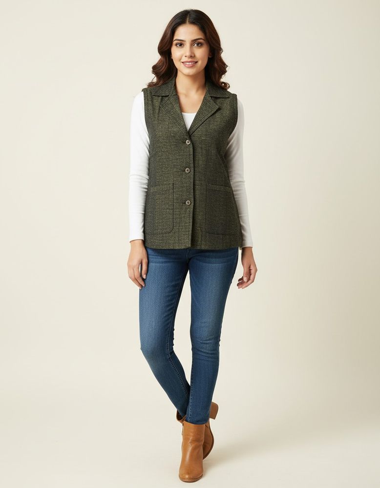 Stylish Sleeveless Jacket