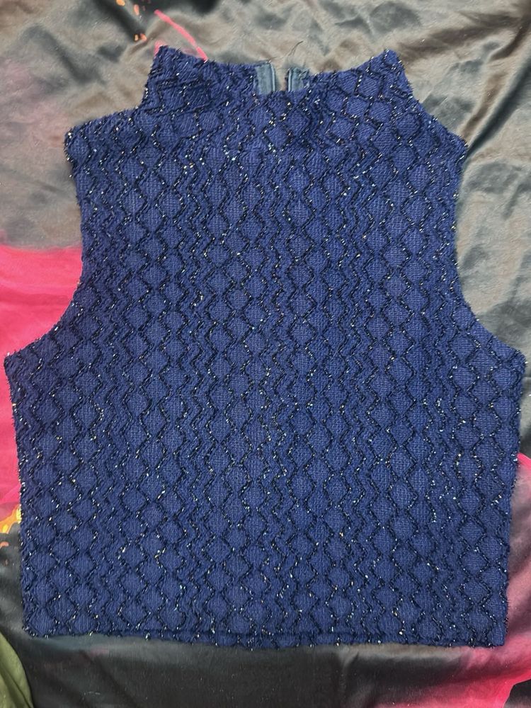 blue glittery embellished blouse/crop top (30-32)