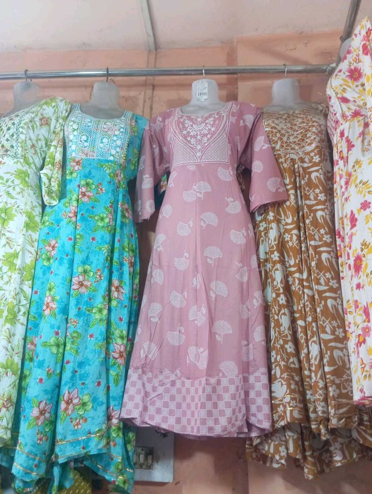 all size available aur bhi delay wear stock hai ti