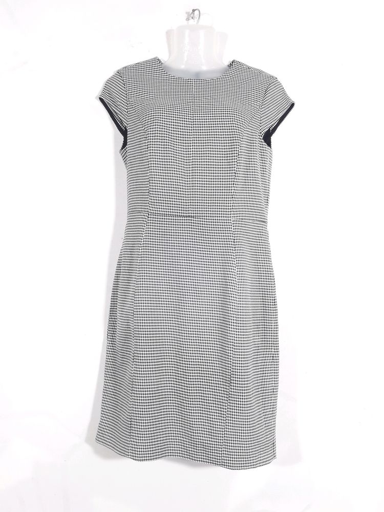 H&amp;M Black &amp; White Houndstooth Dress