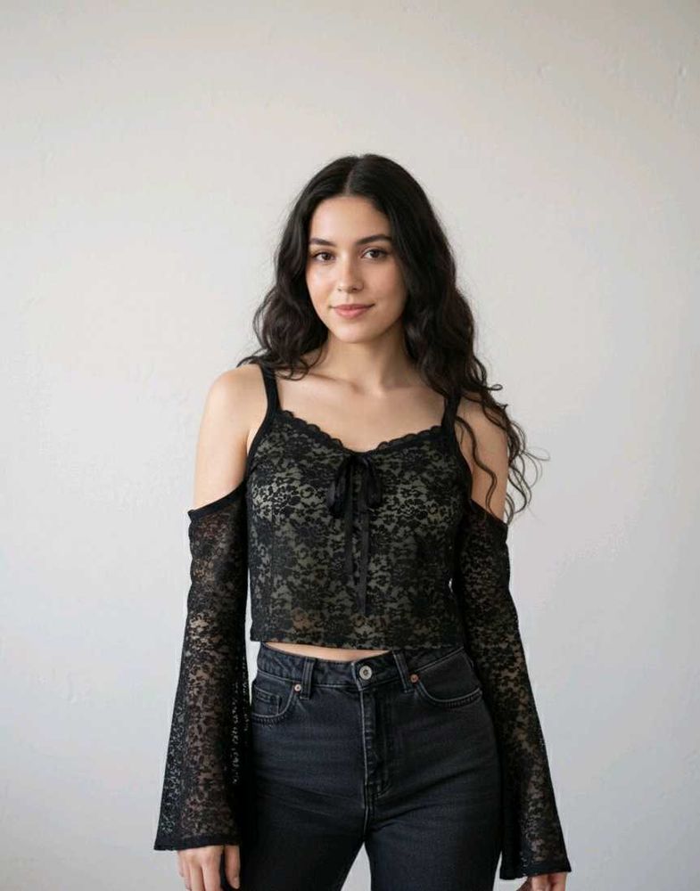 Elegant Black Lace Crop Top