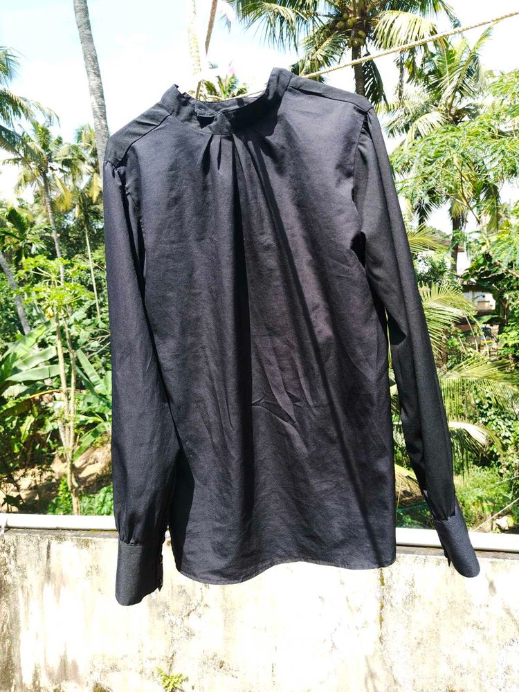 Elegant Black Long Sleeve Top