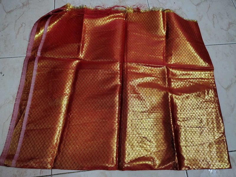 Red &amp; Gold Banarasi Silk 1m
