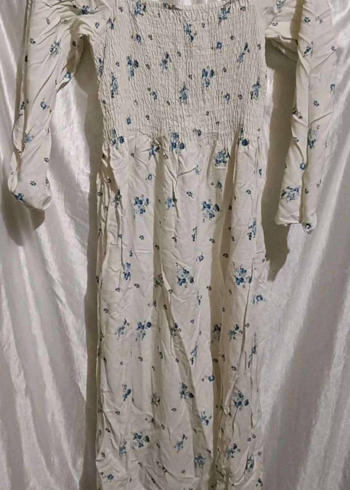 Floral Print Smocked Midi Dress