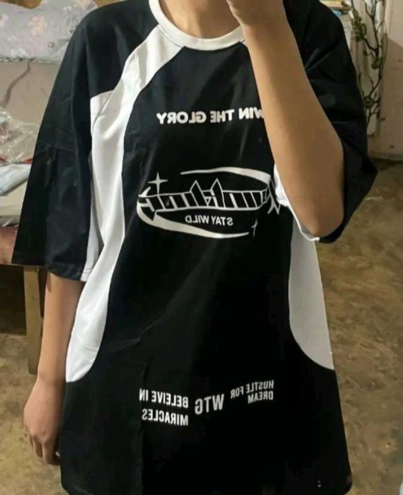 Graphic Print Oversized T-Shirt