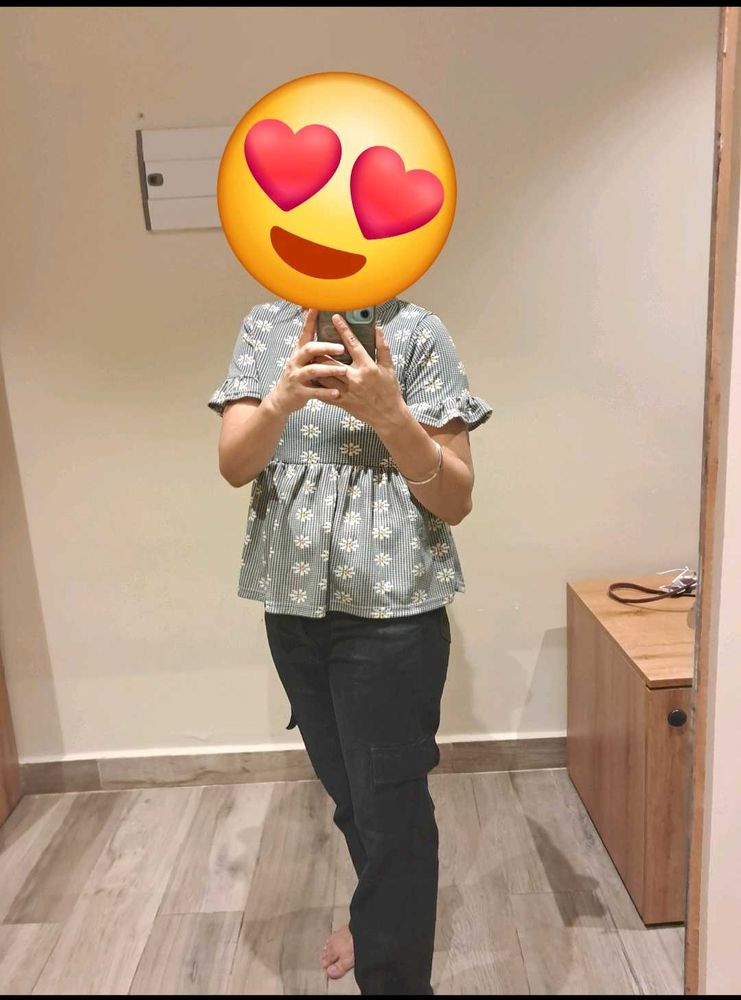 brand new Ajio Floral Print Peplum Top