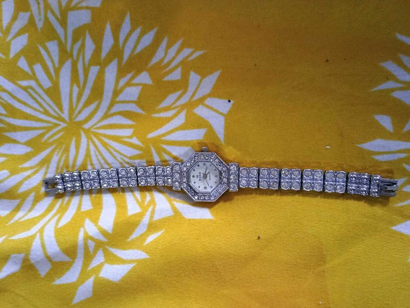 Awesome Diamond Watch Working