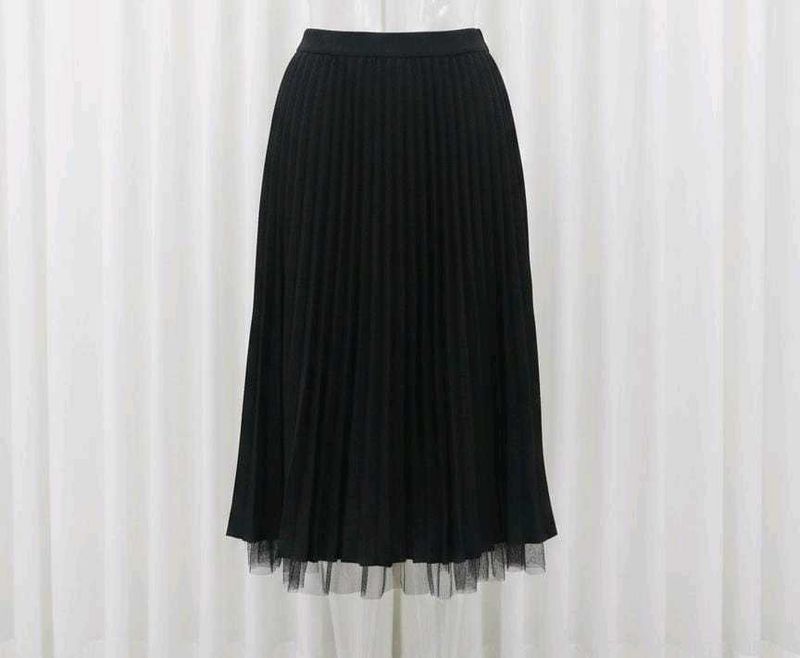 Black Pleated Midi Skirt