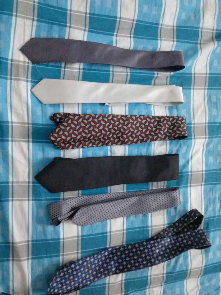Tie