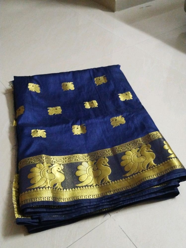 Beautiful Peacock Design Border New