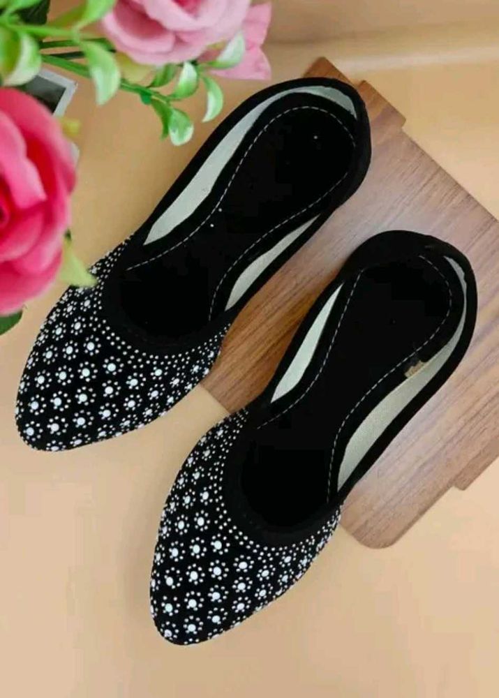 Elegant Black Embellished Flats
