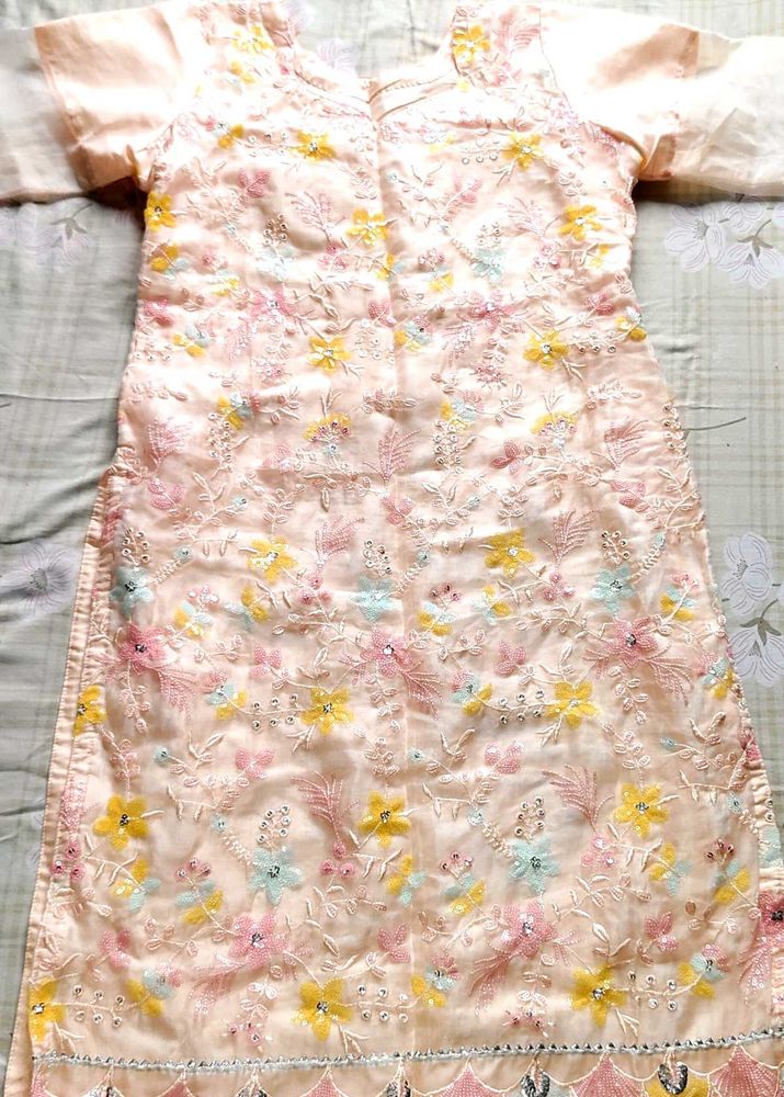 Designer Embroidered Kurta
