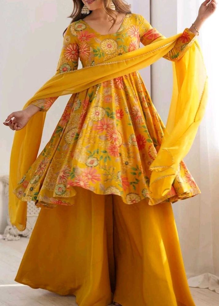 Yellow Floral Print Kurta set 🌼🌸