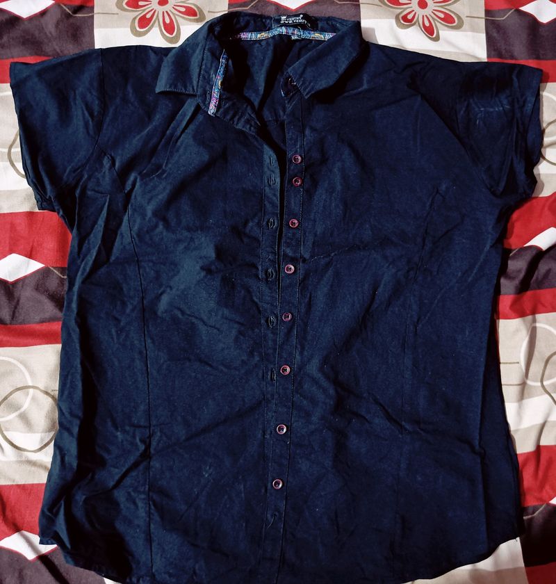 Black Shirt.