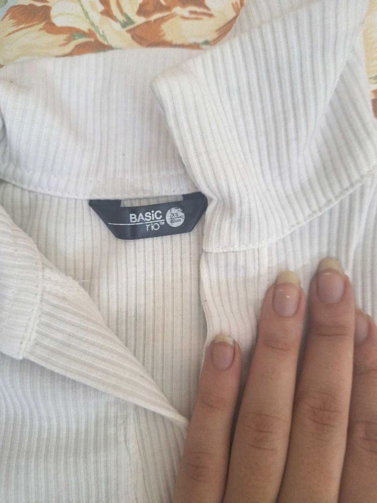 Striped White Basic Shirt