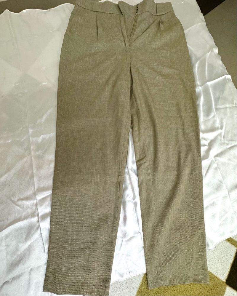 Tapered Fit Trouser