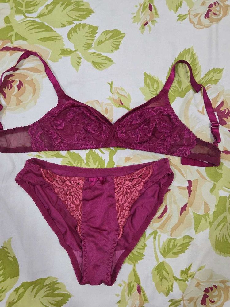 Elegant Purple Lace Bra &amp; Panty Set