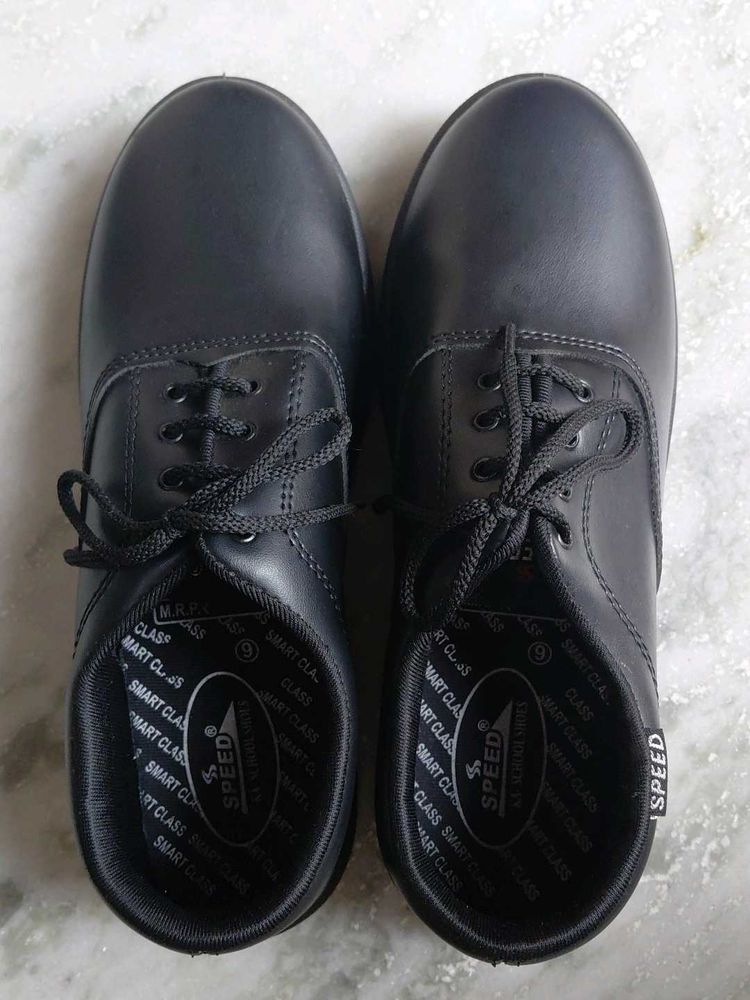 Black Leather Lace-Up School Shoes
