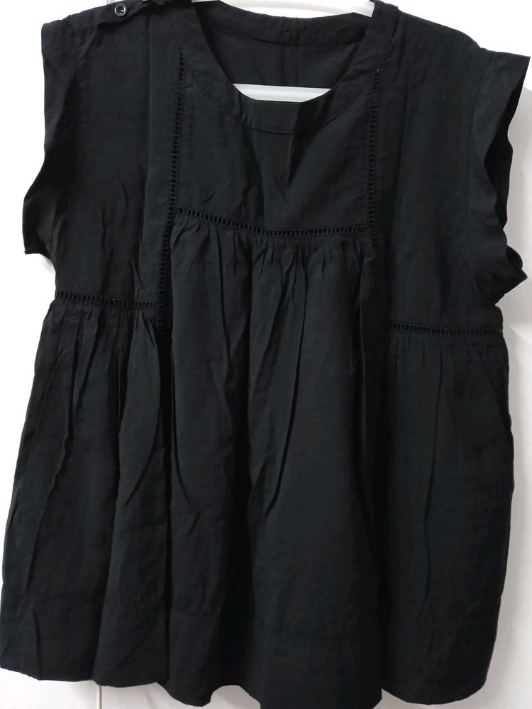 Chic Black Cotton Blend Top