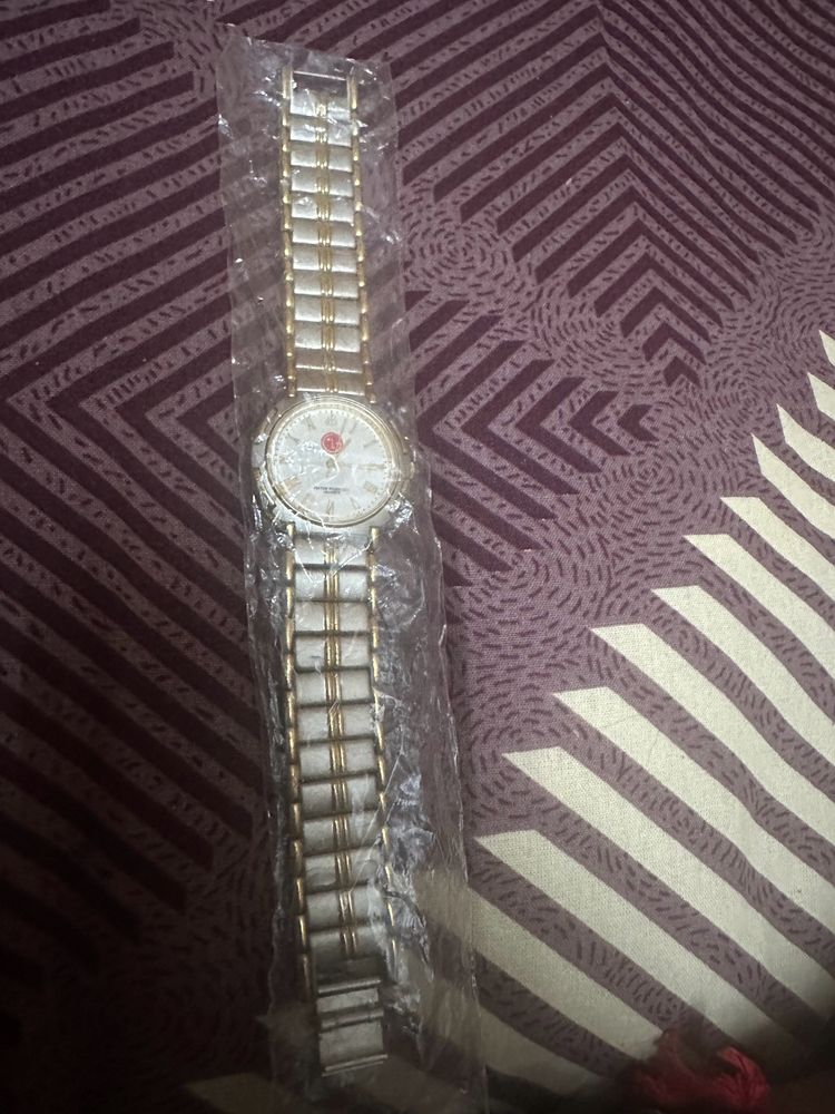 LG Water Resistant Silver Chain Watch Unused