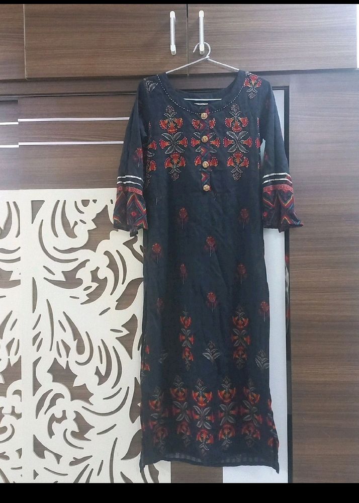 Dress 900rs Only