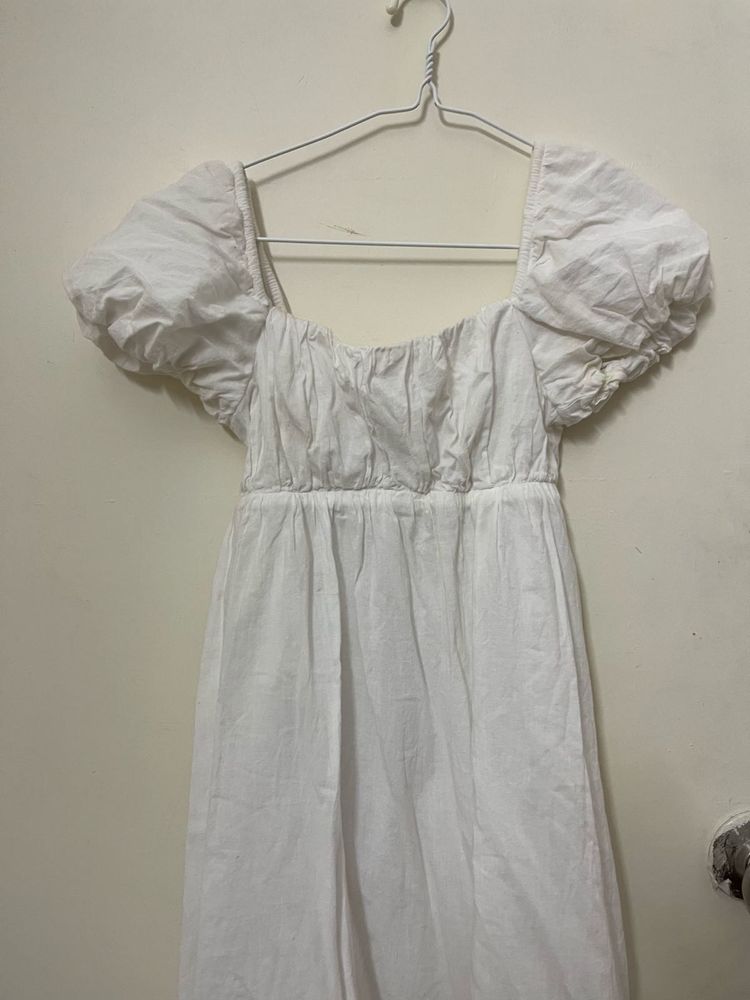 Chic White Puff Sleeve Midi Dress