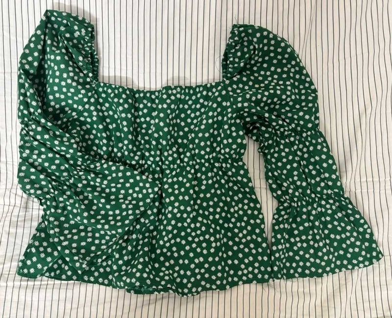 Green Floral Puff Sleeve Top