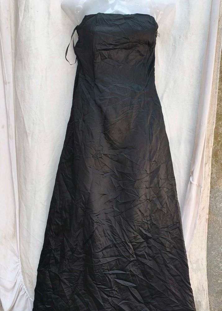 Elegant Black Strapless Maxi Dress